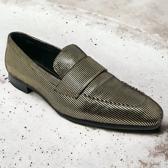 Charles & Keith Shoes - Charles and Keith Black and Gold Metallic Bar Strap Loafer Size 36/ 6
